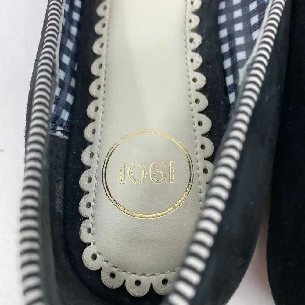 1901 Classic Black Suede Pointed Toe Flats | Size 10